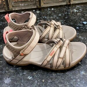 Teva Tirra Sport Hiking Sandal Women's Beige and Coral Size 8